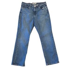 Classic Straight Fit Levi's Blue Jeans - Women's Size 29